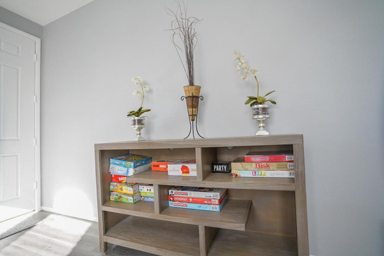 Ultra Modern Las Vegas Home 20Min From The Strip Extérieur photo