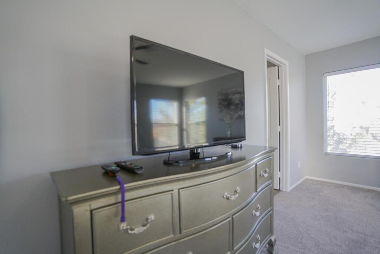 Ultra Modern Las Vegas Home 20Min From The Strip Extérieur photo