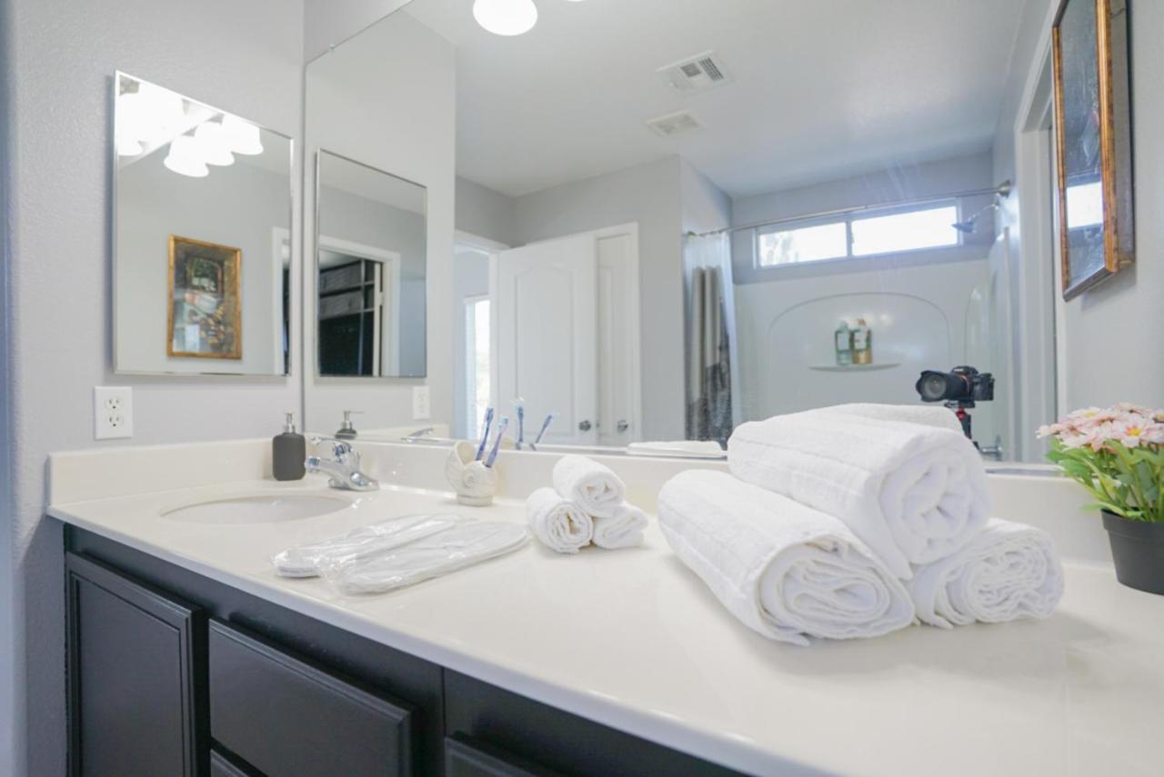 Ultra Modern Las Vegas Home 20Min From The Strip Extérieur photo