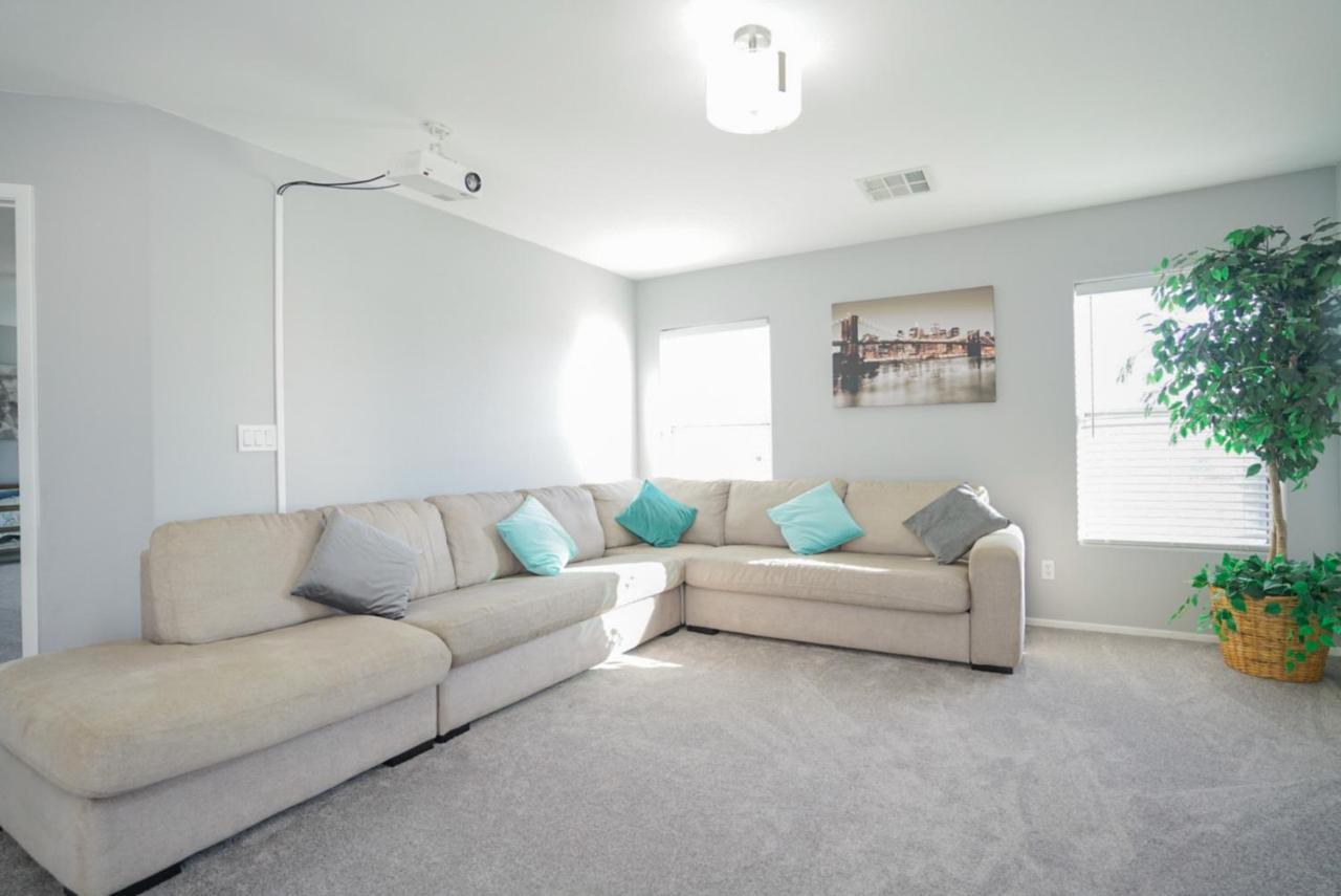 Ultra Modern Las Vegas Home 20Min From The Strip Extérieur photo